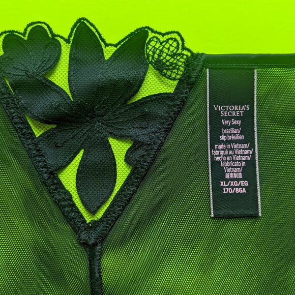Victoria's Secret Very Sexy Luxe Lace Embroidered Brazilian Panty XL - Picture 2 of 5